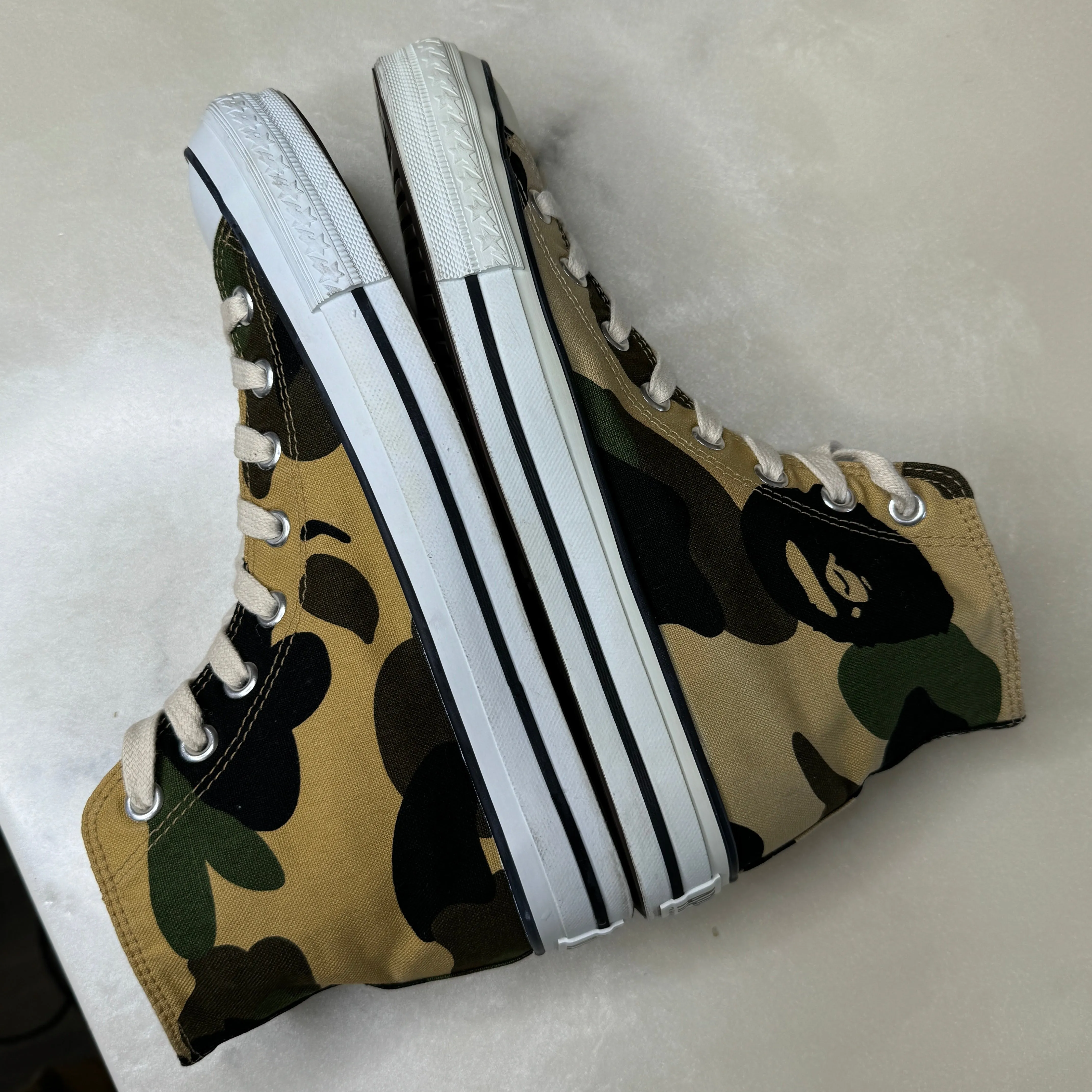 [8] Bape 1st Camo Ape Stas