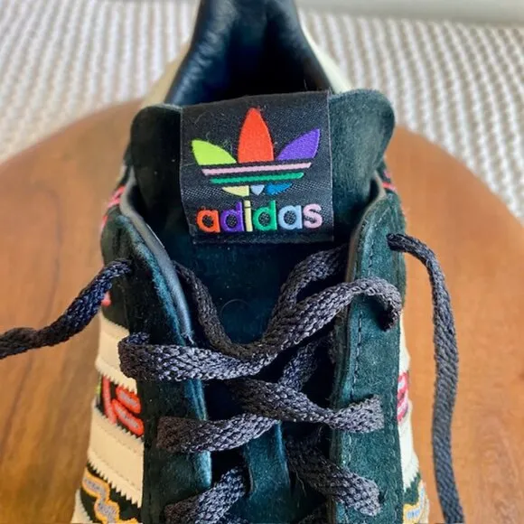 Adidas Campus 80s Pride Kris Andrew Small Men Size 8.5 Sneakers