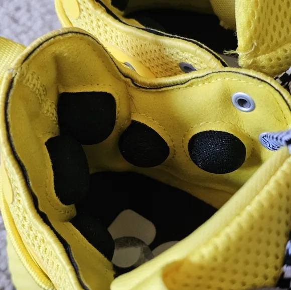 Adidas Harden Taxi Vol. 6 Sneakers Shoes Yellow Brooklyn NY Men 8.5 GV9586