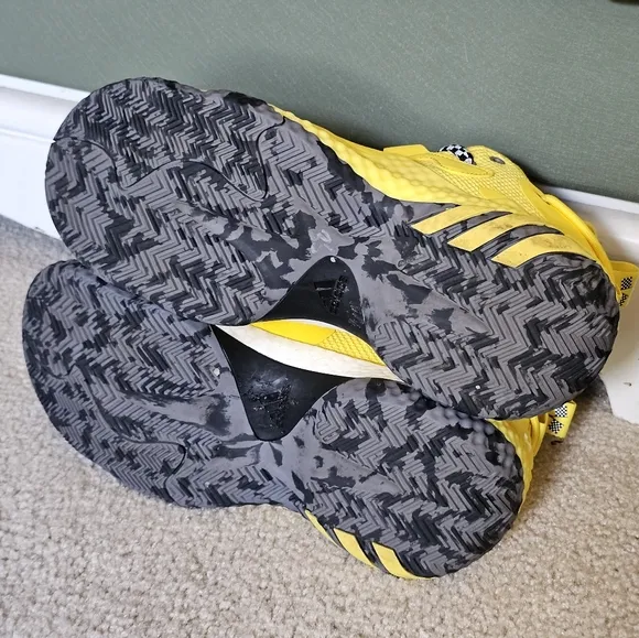 Adidas Harden Taxi Vol. 6 Sneakers Shoes Yellow Brooklyn NY Men 8.5 GV9586