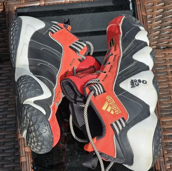 Adidas Keyshawn Johnson EQT Key Trainer Shoes C75392 Red/Blk/Wht/Gold Mn Sz 10.5