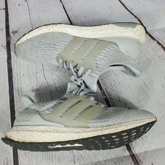 Adidas Men's Size 9 Grey Ultra Boost 3.0  Running Shoes