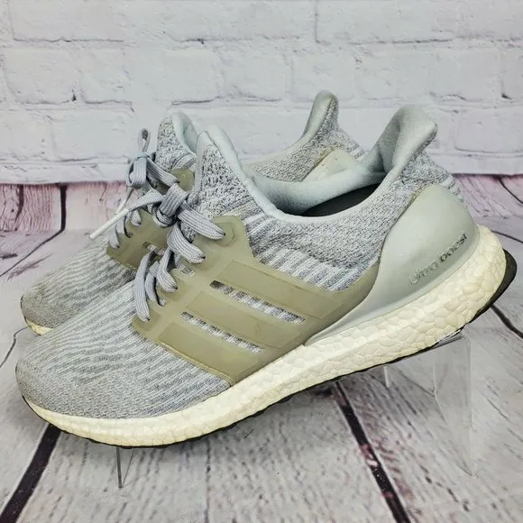 Adidas Men's Size 9 Grey Ultra Boost 3.0  Running Shoes