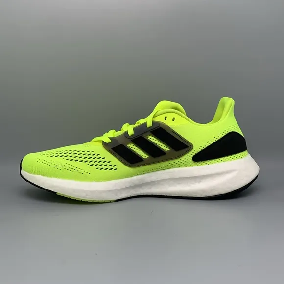 Adidas PureBoost 22 Solar Yellow Running Shoes HQ1450 Men's Sz 10.5 NWT