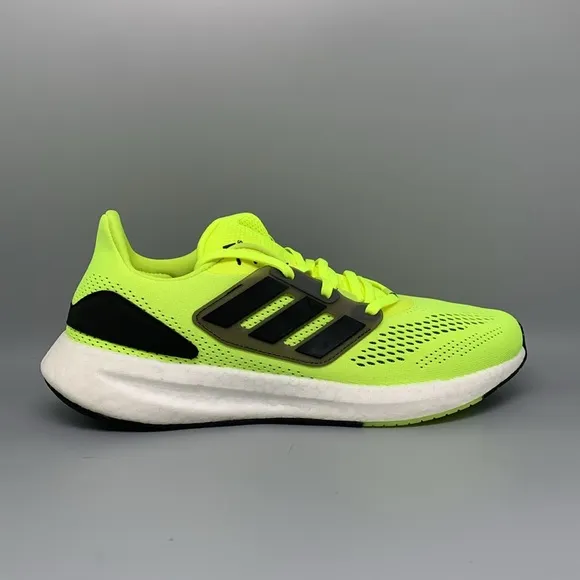 Adidas PureBoost 22 Solar Yellow Running Shoes HQ1450 Men's Sz 10.5 NWT