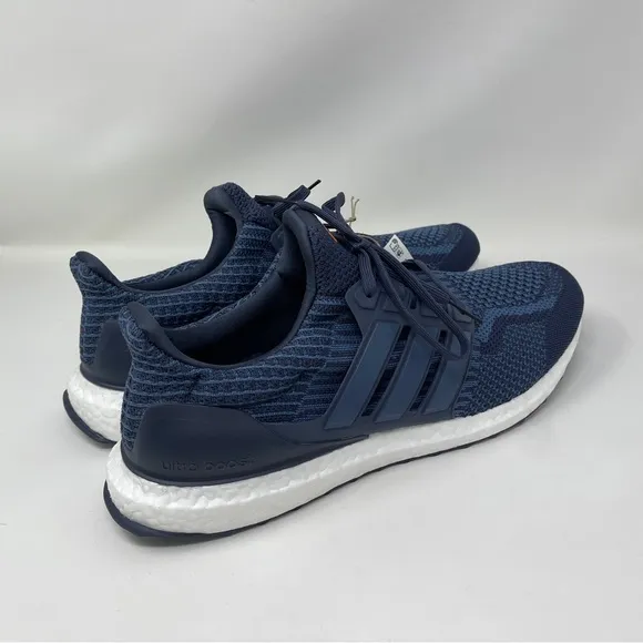ADIDAS Ultra Boost 5.0 DNA Shadow Navy/Wonder Steel GV8750 Men's shoes sz 13.5