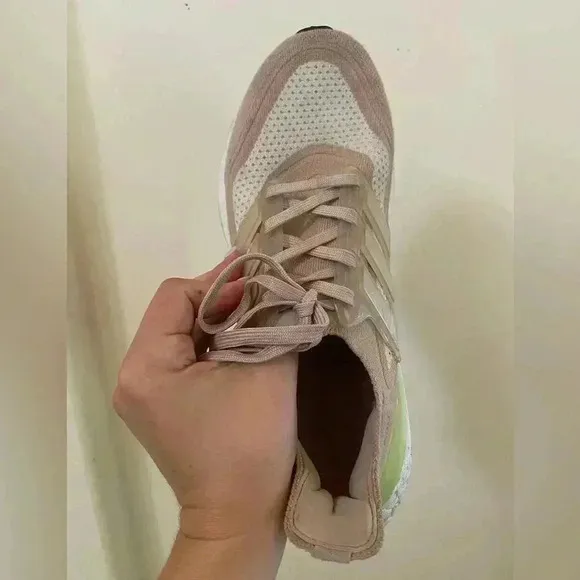 ADIDAS ULTRABOOST 21 FY0399 BEIGE DUSTY PINK RUNNING SNEAKERS WOMENS SIZE 9.5