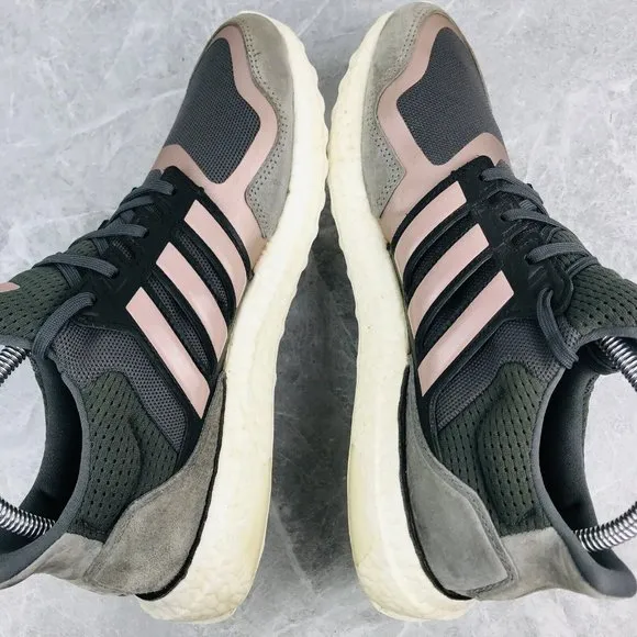 Adidas Ultraboost Ultra Boost Dna S&amp;L Womens‎ Size 9 Running Shoes Grey FW4907