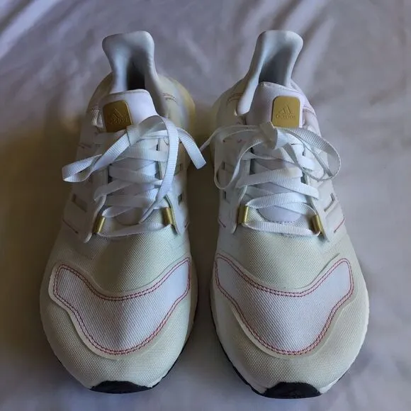 Adidas UltraBoost 22 White Wonder Red Running Shoes GX9147 Women’s