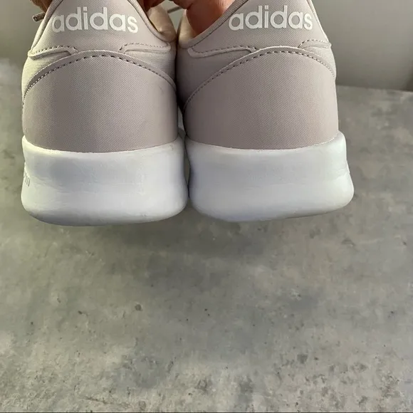 ADIDAS Women Originals Cloudfoam Qt Racer Shoes Sneakers Size 10