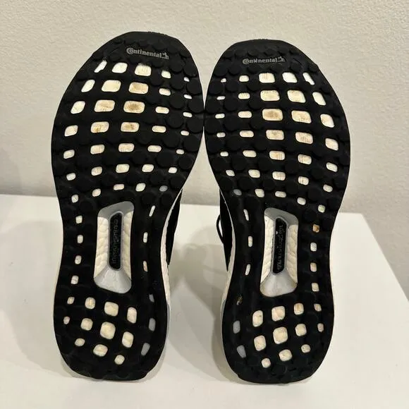 Adidas Women's Size 8 Ultraboost 4.0 Black/White Athletic Running Sneaker Shoes