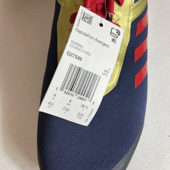 Adidas X Avengers Captain Marvel Rapidarun Sneakers Shoes Size 4.5 Youth Junior