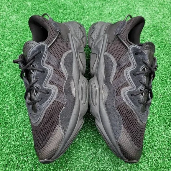 Adidas Ozweego - Men's Running Shoes - Size 8