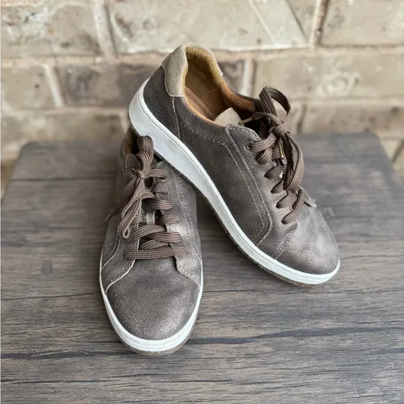 Aetrex Women's Blake Leather Arch Support Orthopedic Sneakers Bronze Size 7