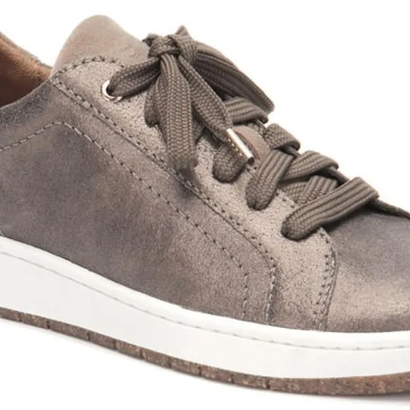 Aetrex Women's Blake Leather Arch Support Orthopedic Sneakers Bronze Size 7