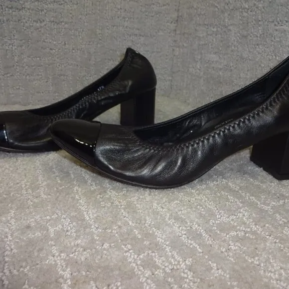 AGL Attilio Giusti Leombruni Womens Size 37.5 Black Monika Cap Toe Pump Shoes