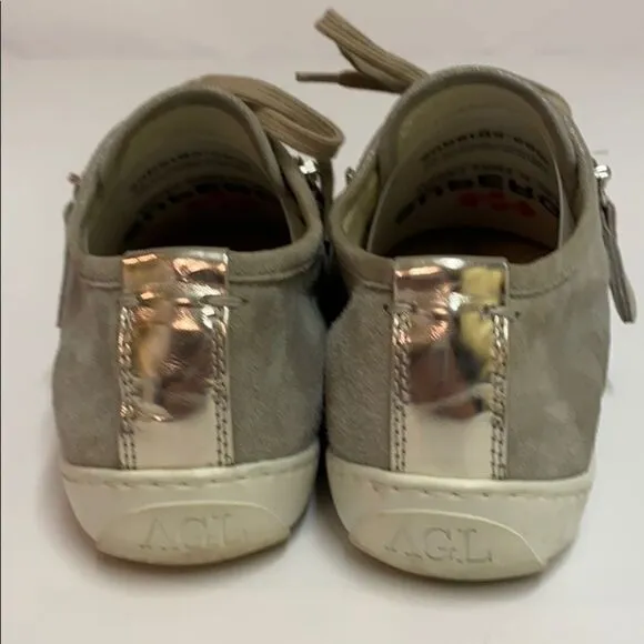 AGL, Metallic Cap Toe Zip Sneaker size 8/38 A17