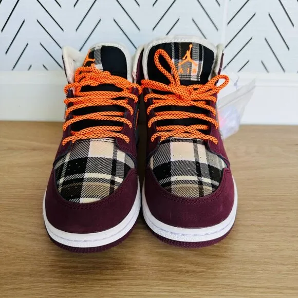 🤩Air Jordan 1 Mid SE (GS) Big Kids Shoes 6Y Night Maroon Black Plaid FD5460-608