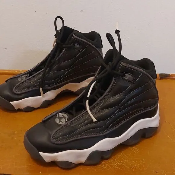 Air Jordan Pro Strong Kids