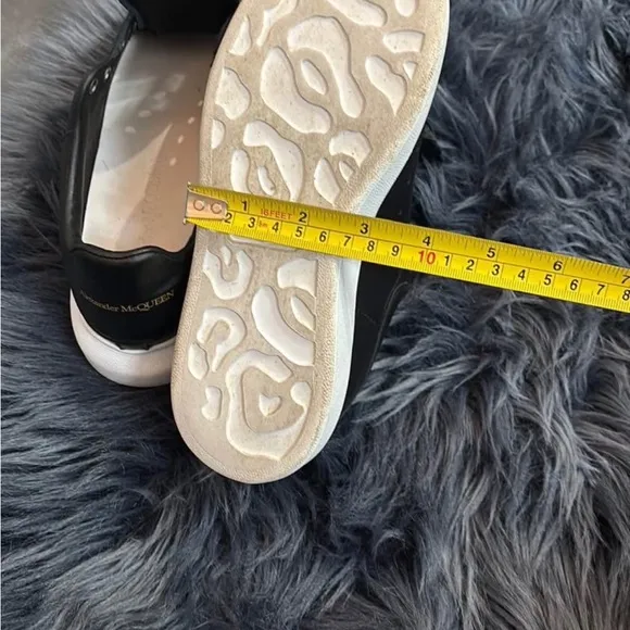 Alexander McQueen women’s  Black Sneakers