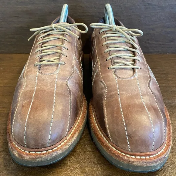 Allen Edmonds Men’s Voyager Oxford Brown Walking Shoes (6182) — Size 8.5