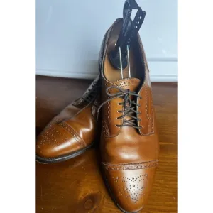 Allen Edmonds Shoes Sanford Mens Size 11 E  Brown Leather Brogue Cap Toe Oxford