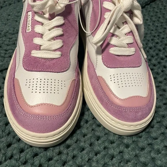 ALOHAS TB.87 Women's White &amp; Purple Rubber‎ Sole Low Top Anthropologie NWOT
