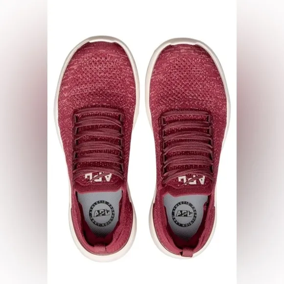 APL | Techloom Breeze Sneakers In Burgundy Lace Up Athletic Shoes Cedar Size 7.5
