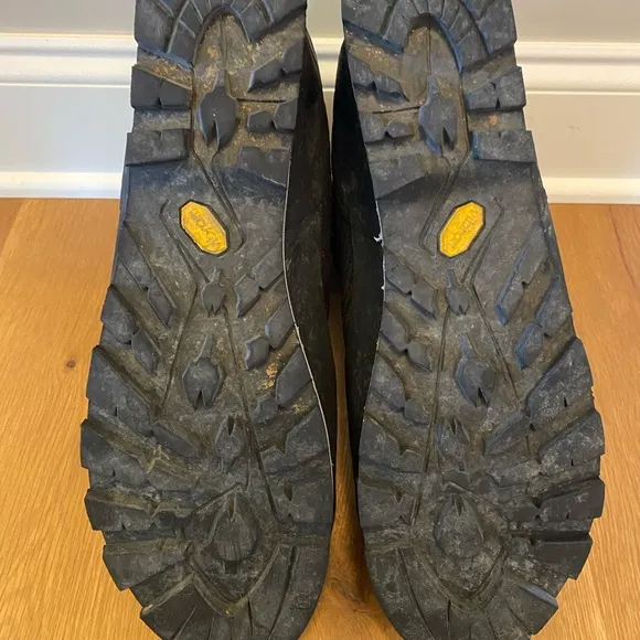 Arbpro EVO Safety Chainsaw Protective Boots - Size 13 Excellent condition!