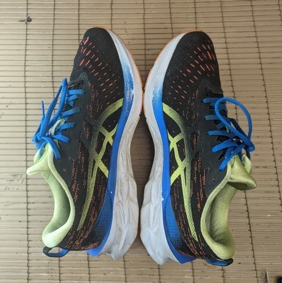 ASICS FF NOVABLAST 1011B192 Black Blue Running Race Shoes Mens 10.5 Fast Shippin