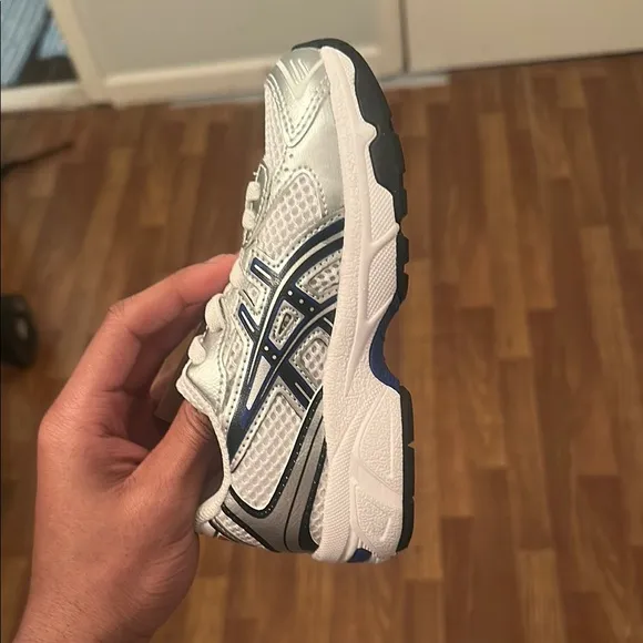 ASICS Kids Running Shoes - White and Blue
