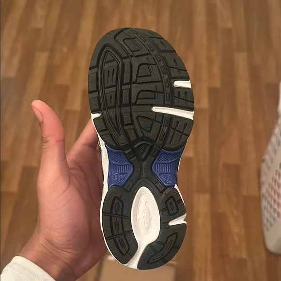 ASICS Kids Running Shoes - White and Blue