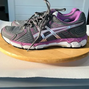 ASICS Women's Gel-Forte Running Shoe - Purple and Gray - Size 9.5