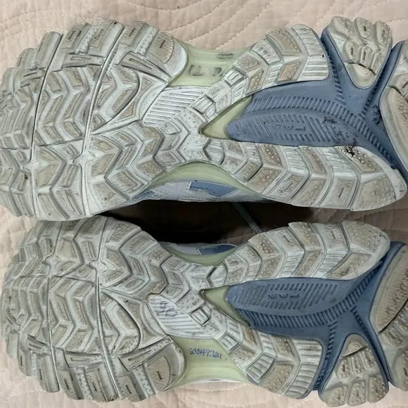 ASICS Women's Gray Running Shoes