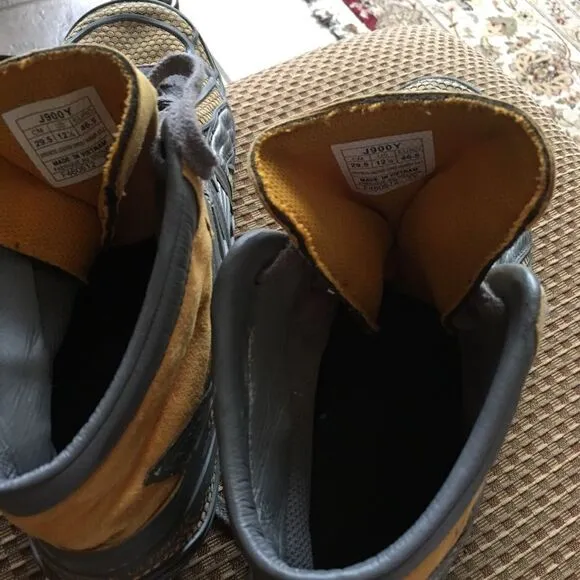 ASICS YELLOW &amp; Steel Wrestler Shoes