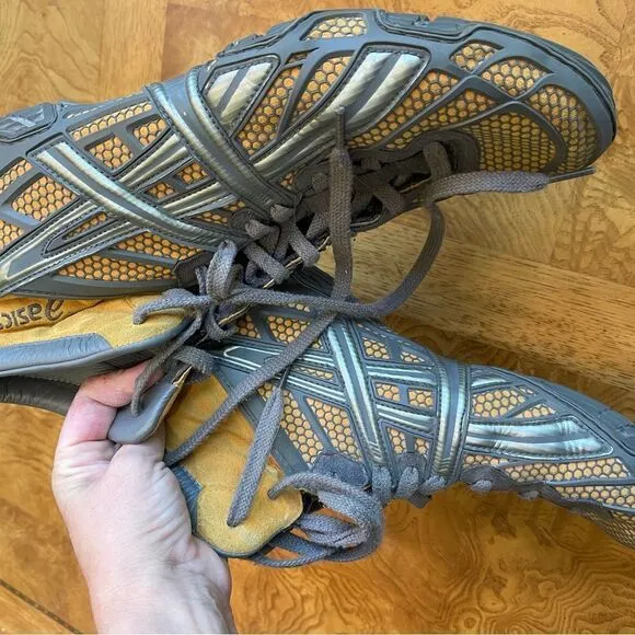ASICS YELLOW &amp; Steel Wrestler Shoes