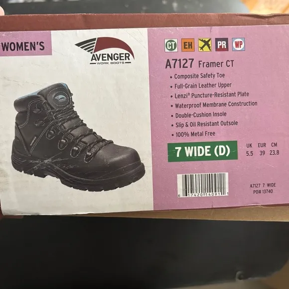 Avenger Safety Black Lace Up Leather Work Boots for Women 7 WIDE