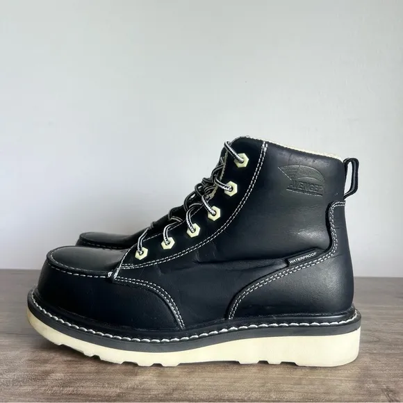 Avenger Women's Wedge Moc Work Boot Size 8 SKU#24699