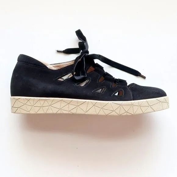 BeautiFeel Black Suede Leather Lace-up Cutout Sneakers Flat Comfort Shoes Size 7