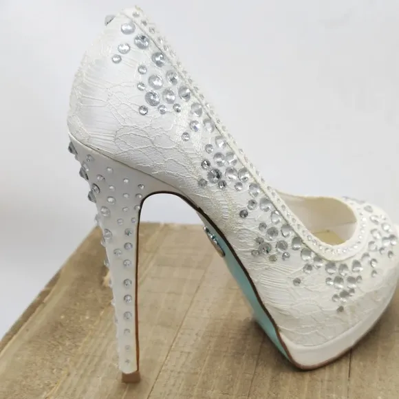 Betsey Johnson Blue White Lace Rhinestone Platform Heels / Fits 6.5