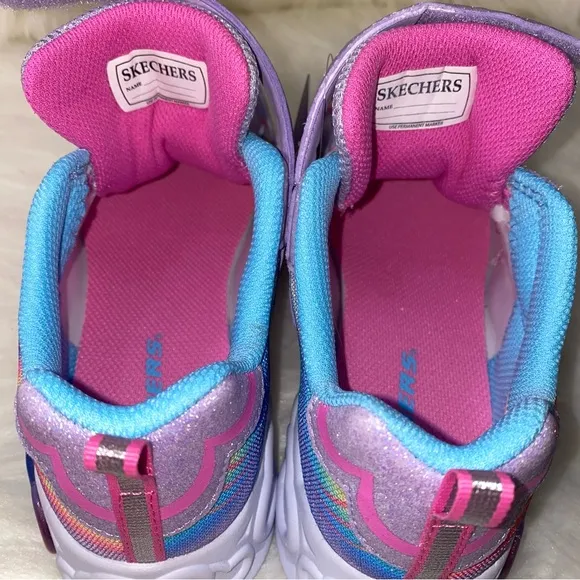 Big Girl size 4 New sneakers sketchers hearts lights kids shoes