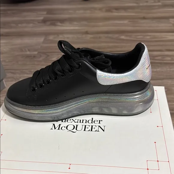 Black and Silver woman’s Sneakers