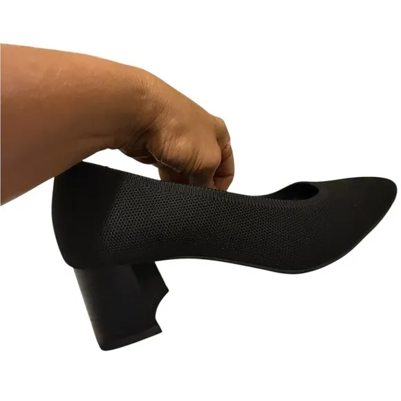 Black VIVAIA Women's Shoes Almond Toe Block Heel (Tamia Block)