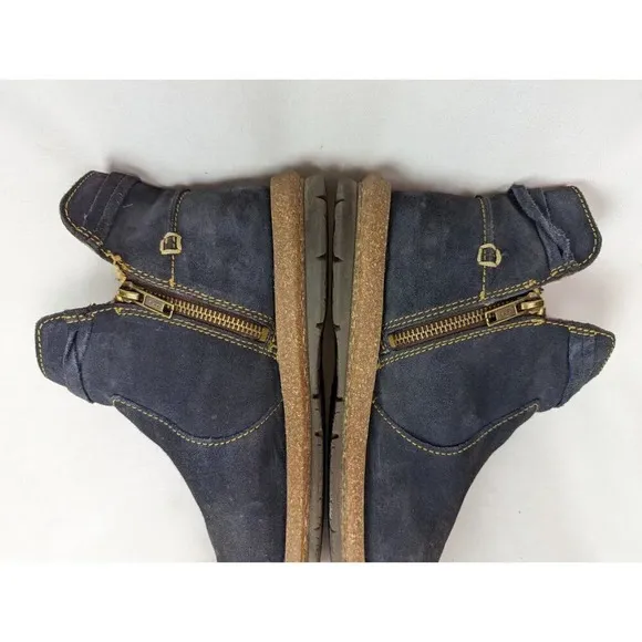 Born Wynter Comfort 8.5 Shoes Blue Suede Leather Ankle Bootie Side Zip Moccasins