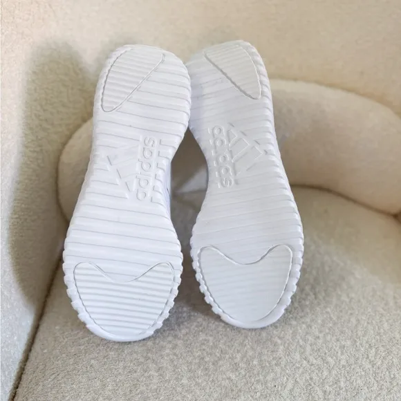 Brand new never worn men’s all white adidas Kaptir 3.0 Shoes