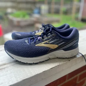 Brooks Adrenaline 19 Running Shoes