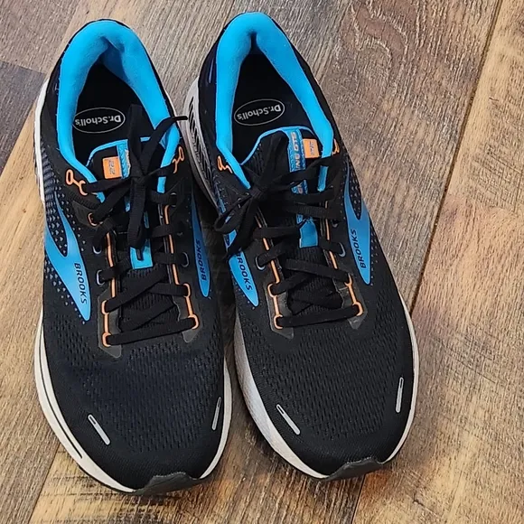 Brooks Adrenaline GTS 22 Running Shoes Men's size 11.5 Trainers Walking Workout