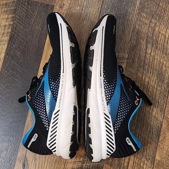 Brooks Adrenaline GTS 22 Running Shoes Men's size 11.5 Trainers Walking Workout