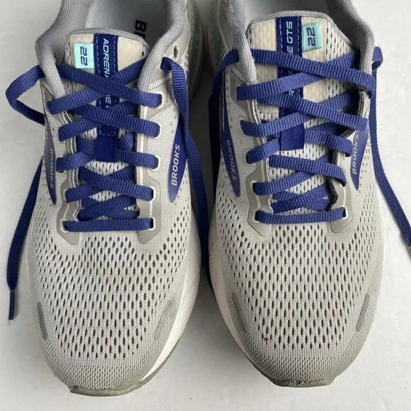 Brooks Adrenaline GTS 22 Women's Size 10 2A Running Shoes Gray