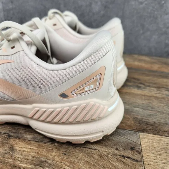 Brooks Adrenaline GTS 23 Size 7 Womens Crystal Grey White Beige Running Shoes